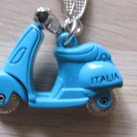 Метален ключодържател-мотопед от Италия, Италия, снимка 3 - Колекции - 43119391