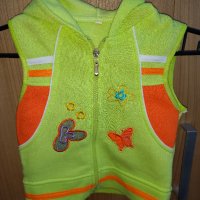 Детски суитчери, елечета и яке, различни размери , снимка 6 - Детски якета и елеци - 38247172