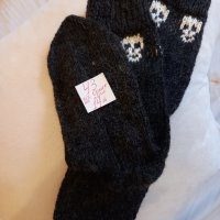 Ръчно плетени мъжки чорапи размер 43, снимка 2 - Мъжки чорапи - 43237086