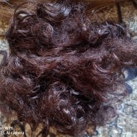 Нови чисти перуки, снимка 4 - Аксесоари за коса - 36472907