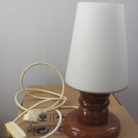 Нощна лампа, снимка 1 - Настолни лампи - 32927574
