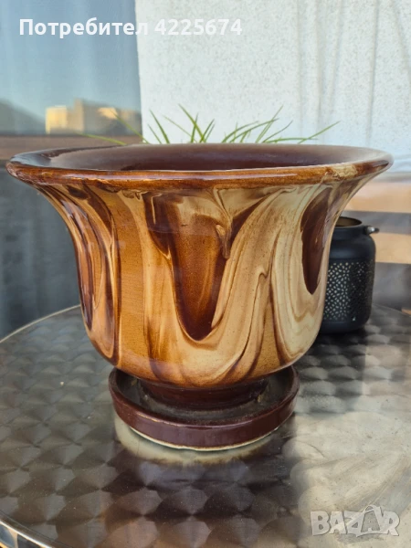 Продавам керамична саксия , снимка 1