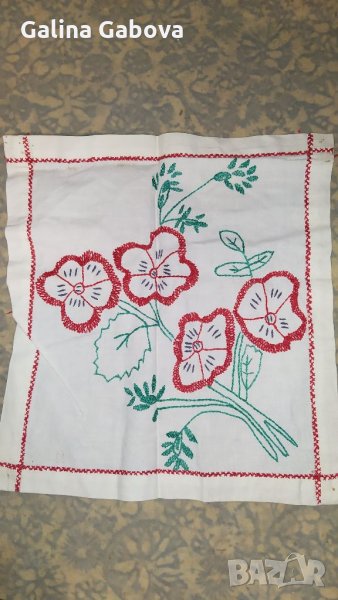 Бродерии върху платно, снимка 1