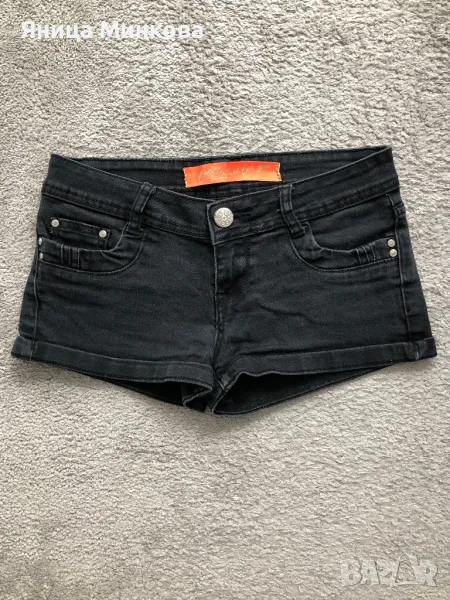 Дамски къси дънкови панталони, снимка 1