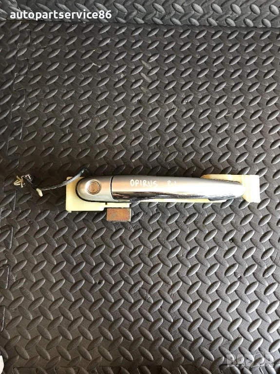 Външна дръжка за предна лява врата сребристо за KIA Opirus 3.5 (2006), снимка 1