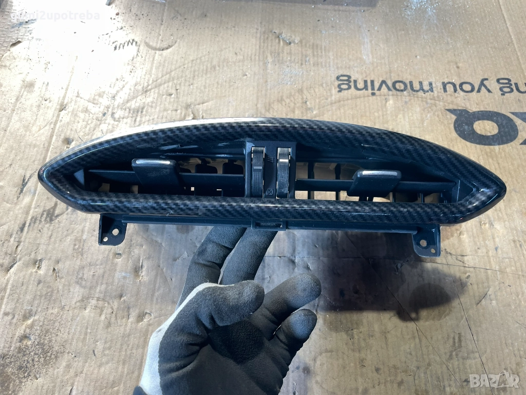 Вентилационна Решетка Централна Конзола 66110CA110 Toyota GT86 2018 Subaru BRZ, снимка 1