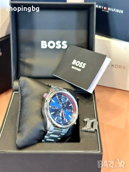 Мъжки часовник с хронограф HUGO BOSS GLOBETROTTER, снимка 1
