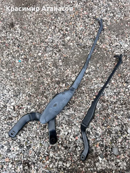 Рамена чистачка ляво и дясно за Мерцедес CLS. W219. A2118201444, снимка 1
