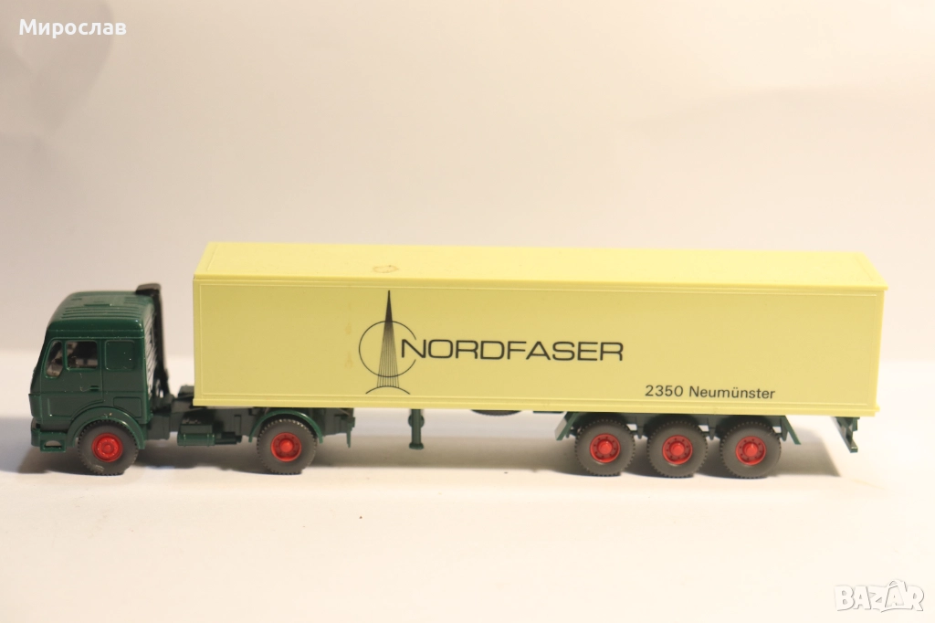 WIKING H0 1/87 MERCEDES РЕМАРКЕ КОЛИЧКА КАМИОН МОДЕЛ, снимка 1