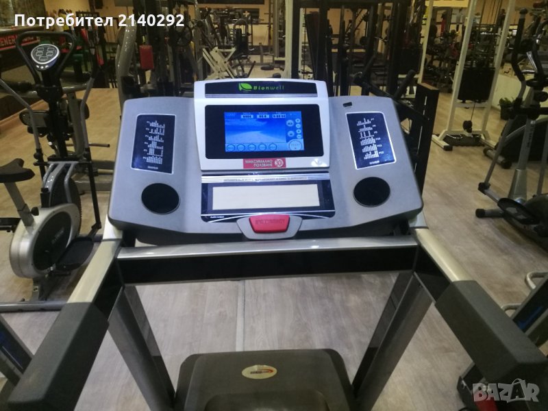 Професионална бягаща пътека, снимка 1