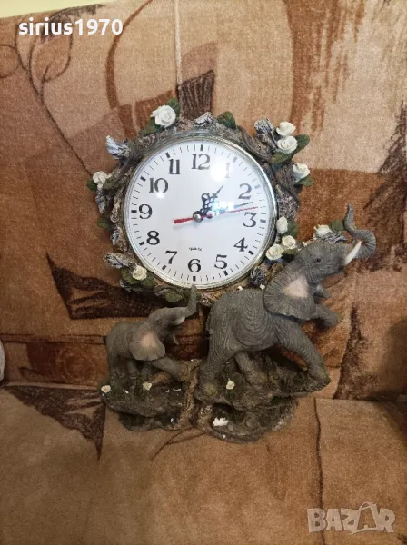 часовник със слончета, снимка 1