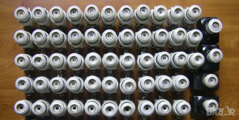 Винтови керамични предпазители 25А/500В и 63А/500В - Бушони , снимка 1