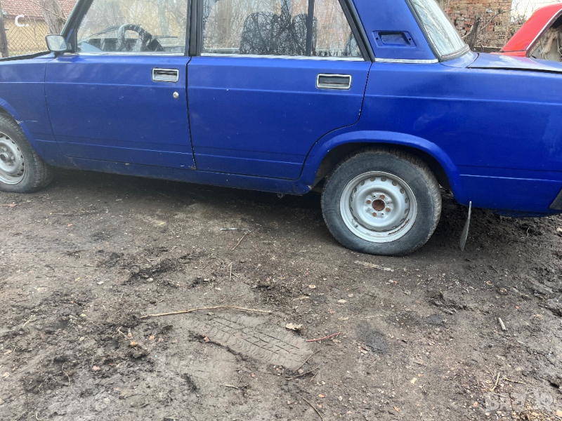 Lada2107/Лада 2107.5 скорости произведена 2004 година , снимка 1