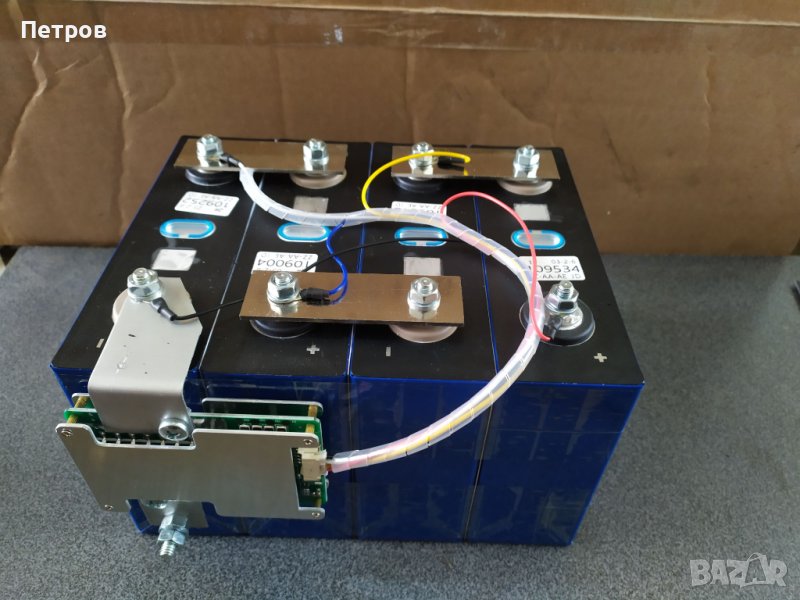 lifepo4 Тягов акумулатор12 волта 320ah 4Kw, снимка 1