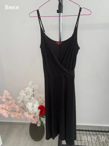 Рокля в размер S, снимка 1