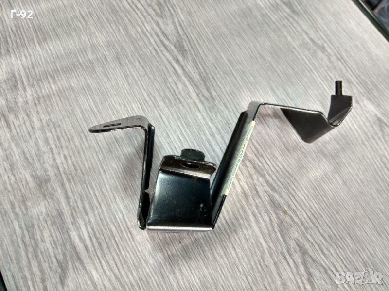 1406166==GM90389072**NEU**GM*****Държач на предна броня отпред вдясно за Opel Corsa B и Tigra A, снимка 1