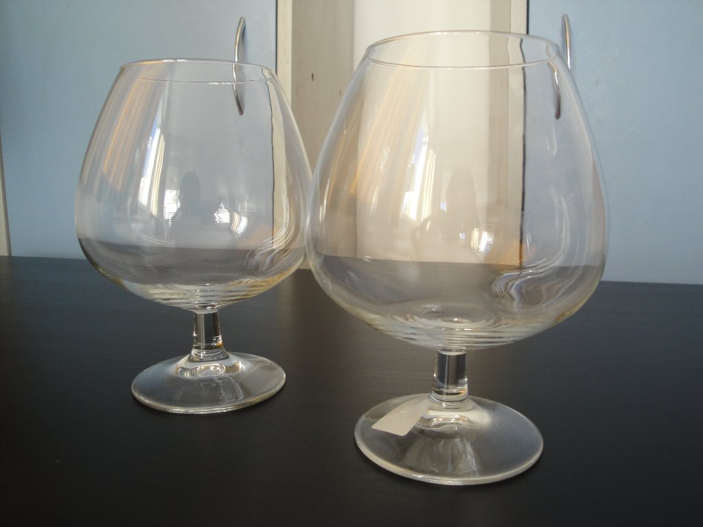 IKEA" / "ИКЕА" – 2 нови огромни стъклени чаши за алкохол (бренди, коняк,  уиски, ром), стъклена чаша в Чаши в гр. София - ID39215997 — Bazar.bg