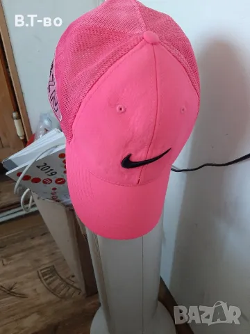 Nike шапка с козирка , снимка 2 - Шапки - 47396948