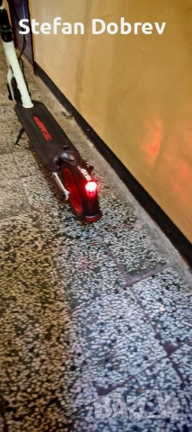 Продавам електрическа тротонетка, снимка 4 - Велосипеди - 51787003