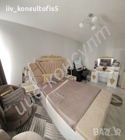 Тристаен апартамент на междинен етаж, широк център, снимка 5 - Апартаменти - 52235079