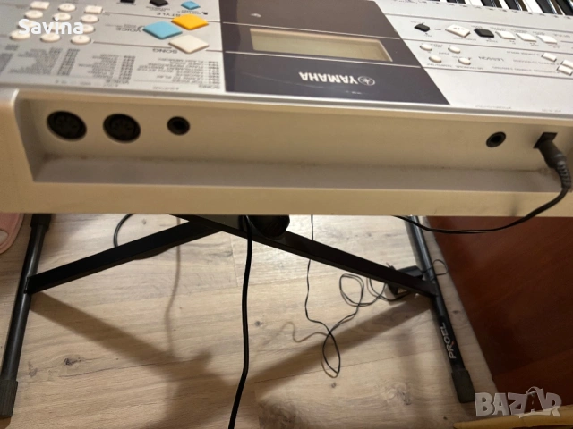 Синтезатор Yamaha PSR-E323 + стойка, снимка 6 - Аудиосистеми - 53010740