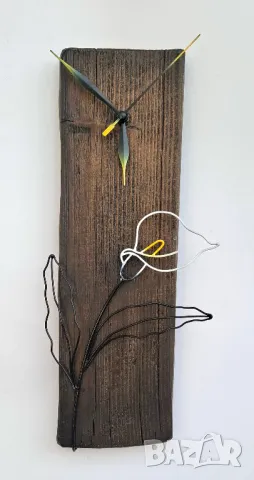 Атрактивен Стенен Часовник Старо дърво и Метално Цвете КАЛА