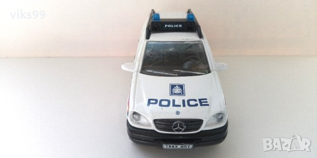 Mercedes M-Class ML 320 UK POLICE Hongwell 1:43, снимка 6 - Колекции - 40206333