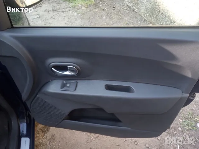 дачия лоджи газ-бензин 2020 год 131 кс, снимка 13 - Автомобили и джипове - 50042414