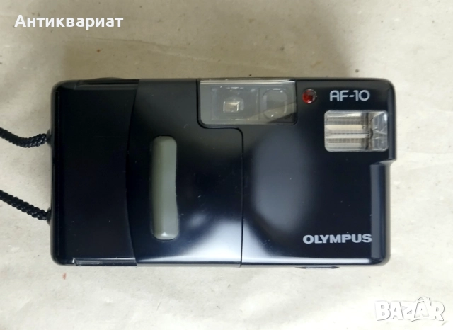 Японски фотоапарат с лента Olympus AF-10, снимка 2 - Фотоапарати - 52572682
