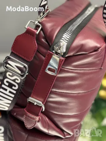 Moschino дамски чанти Различни цветове , снимка 14 - Чанти - 48489599