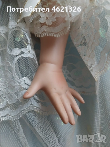 Порцеланова кукла Пепеляшка от галериите Ashton-Drake колекционерска, снимка 5 - Колекции - 52031977