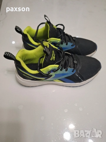 Детски маратонки Reebok, номер 37, снимка 2 - Детски маратонки - 53445290