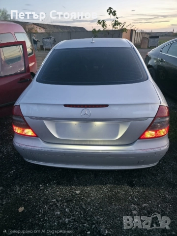 Mercedes-Benz E320 CDI 4 MATIC , снимка 3 - Автомобили и джипове - 52492489