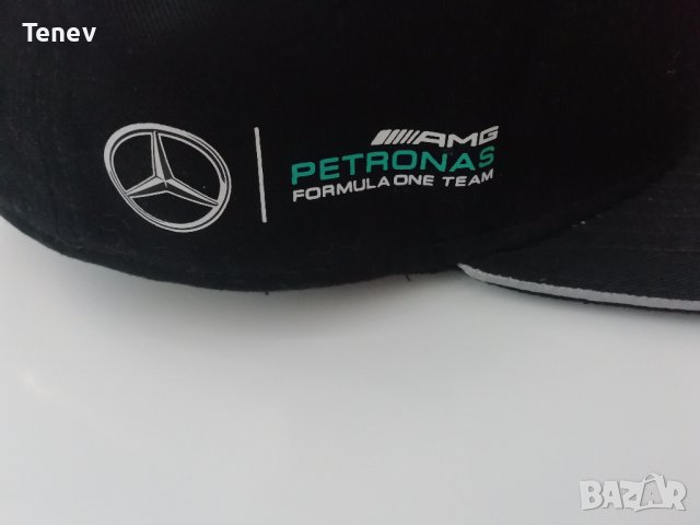 Mercedes Lewis Hamilton нова шапка с автограф AMG F1 Petronas Мерцедес Хамилтън , снимка 10 - Фен артикули - 37621320