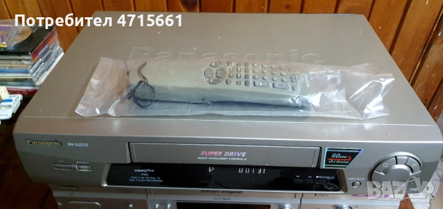 Panasonic VHS видео рекордер отлично състояние , снимка 2 - Плейъри, домашно кино, прожектори - 53181443