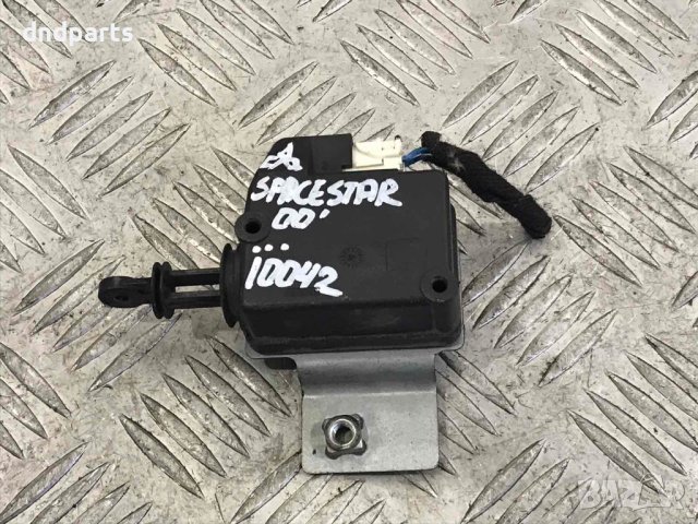 Моторче капачка резероар Mitsubishi Space Star 1.3i,1999г.