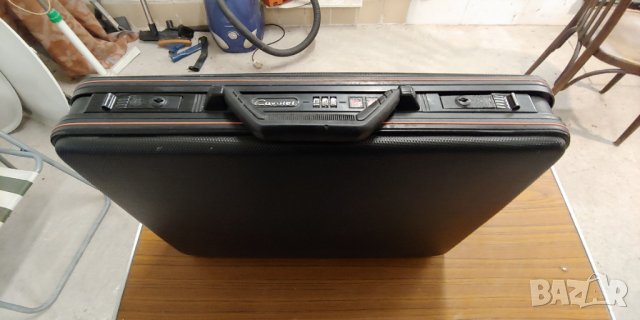 Твърди луксозни пътнически и дипломатически куфари, снимка 7 - Куфари - 27809133