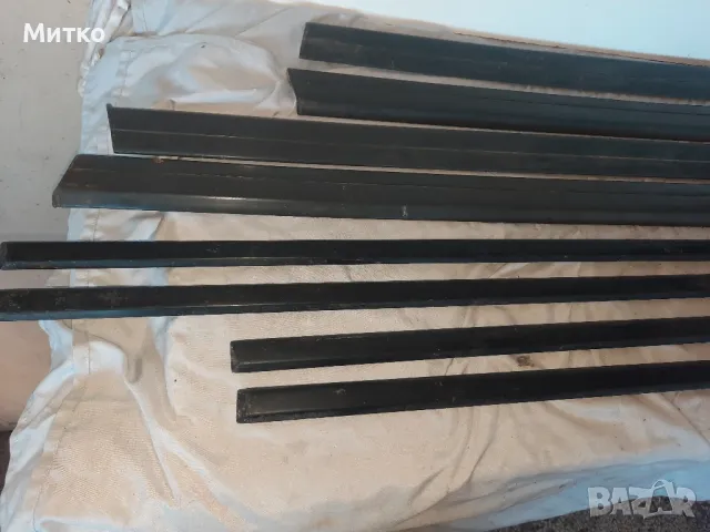 Оригинални пластмасови лайсни за Мерцедес 190 W201 Mercedes Benz 190 W201, снимка 6 - Части - 49007742