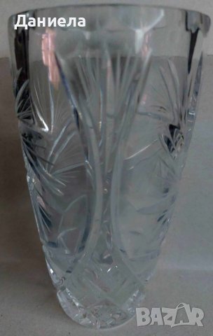 Кристална ваза, снимка 5 - Вази - 43897645