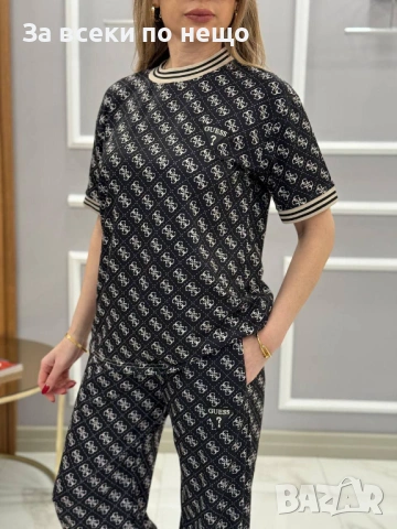 Guess Дамски Спортен Комплект Тениска И Долнище🔝Дамски Спортен Екип Гес Код A1250, снимка 8 - Спортни екипи - 53490324