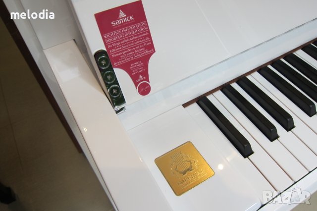 Ново бяло пиано SAMICK UP 115 с 5 г. гаранция - магазин Мелодия, снимка 6 - Пиана - 38955557