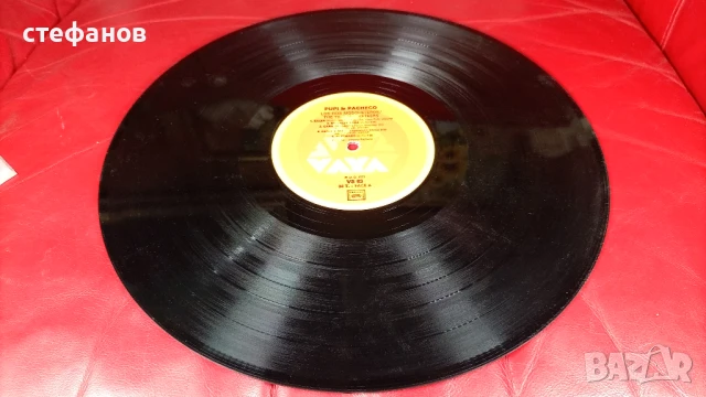 Дългосвиреща грамофонна плоча PUPI&PACHECO  „the two musketeers”, Франция, снимка 4 - Грамофонни плочи - 51143276