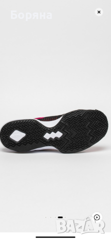 Nike баскетболни обувки, снимка 3 - Спортни обувки - 44896916
