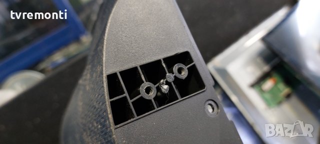 оригинална стойка телевизор Thomson модел 32HD5506, снимка 6 - Стойки, 3D очила, аксесоари - 38681970