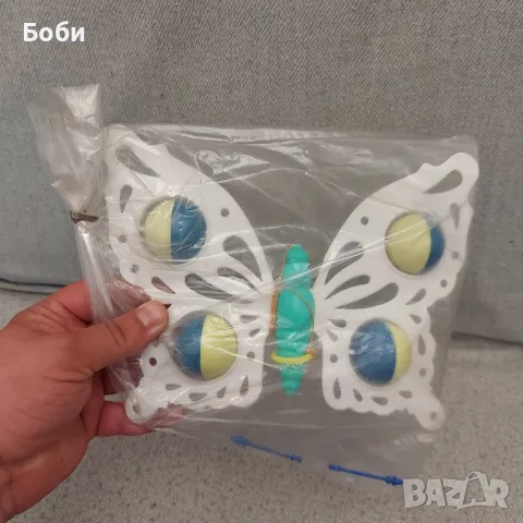 Стара Соц Българска Пластмасова Играчка Дрънкулка Пеперуда - Чисто Нова , снимка 4 - Колекции - 50249745