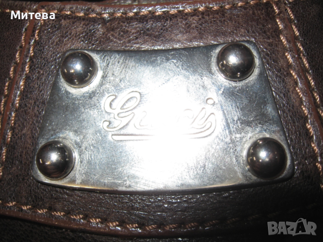 Gucci дамска чанта естествена кожа, снимка 7 - Чанти - 52591562