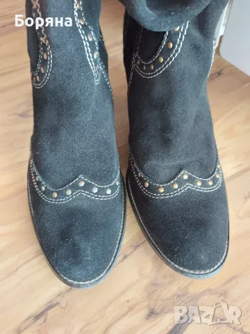 ДАМСКИ ЧЕРНИ БОТУШИ ЧЕРНИ ЕСТЕСТВЕН НАБУК 

38 НОМЕР, снимка 2 - Дамски ботуши - 47800082