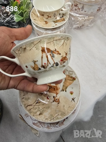 коледни чинии и чаши , снимка 2 - Чинии - 52575796