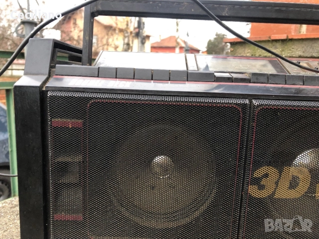 Радиокасетофо HITACHI TRK-3D8E, снимка 3 - Радиокасетофони, транзистори - 52788526