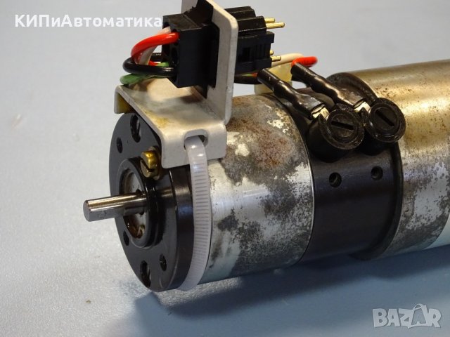 мотор редуктор Robbins Myers E-586-SA 1491FL, снимка 9 - Резервни части за машини - 37732262